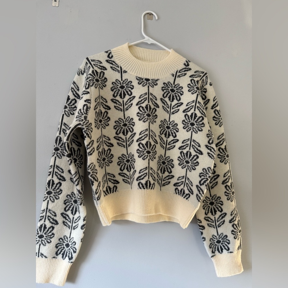 &Merci Floral Darcy Patterned Cream Beige Black Hippie Boho Mockneck Sweater S M